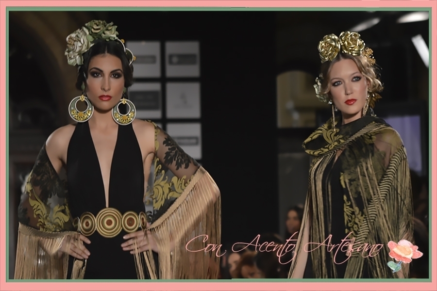 Mantones, pendientes y flores de flamenca en oro, negro y plata de Antonio Moro