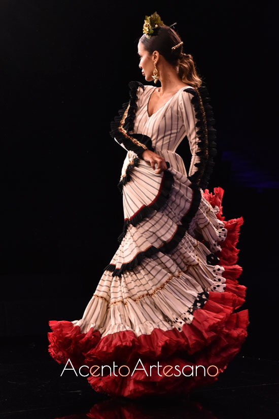 Traje de flamenca setentero de María AmadorR